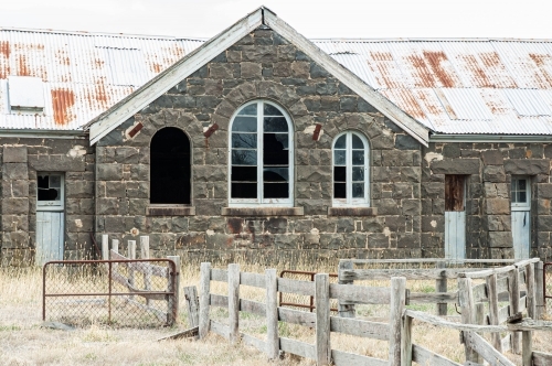 exterior view of abandoned blustone shearing shed
