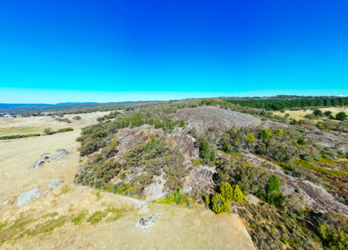 Famous Flat Rock and landscape in Beechworth - Australian Stock Image