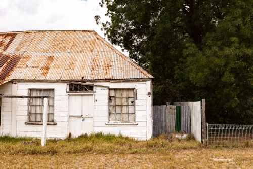 Historic cottage in rural town of Cassilis in the NSW Hunter Region - Australian Stock Image