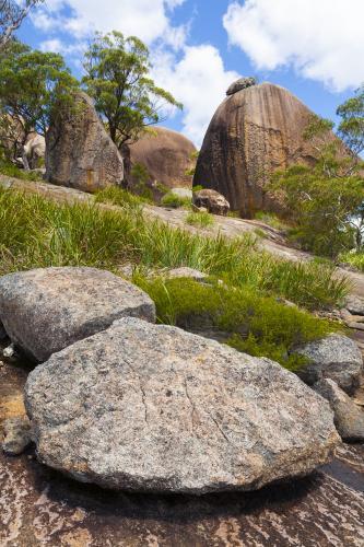 Huge granite boulders - Australian Stock Image