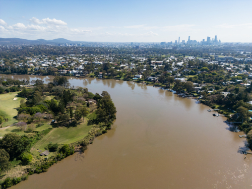 Looking northwards to the Brisbane CBD over the suburb of Yeronga with Brisbane River - Australian Stock Image