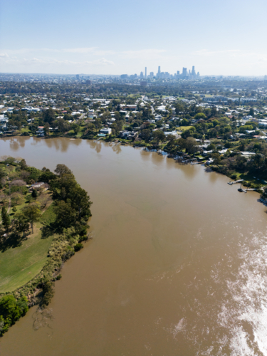 Looking northwards to the Brisbane CBD over the suburb of Yeronga with Brisbane River - Australian Stock Image