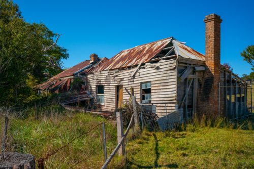 Old Cobb and Co Inn on the Grafton Road near Glen Innes - Australian Stock Image