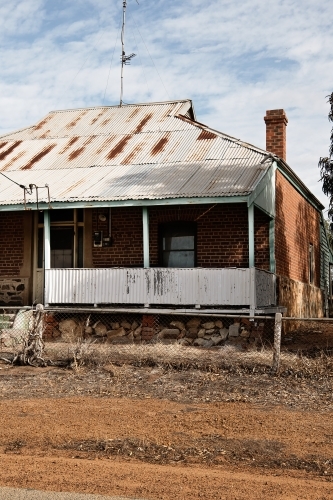 Old rundown house in historical country town - Australian Stock Image
