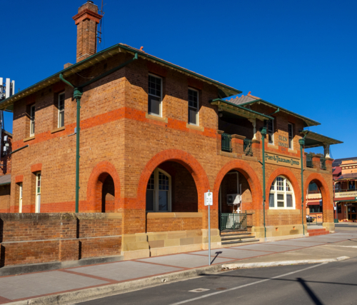 Post and telegraph office at glen innes in new england, new south wales, nsw, australia - Australian Stock Image
