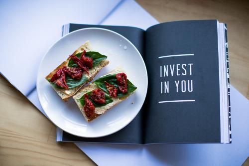 snack and motivational quote - Australian Stock Image