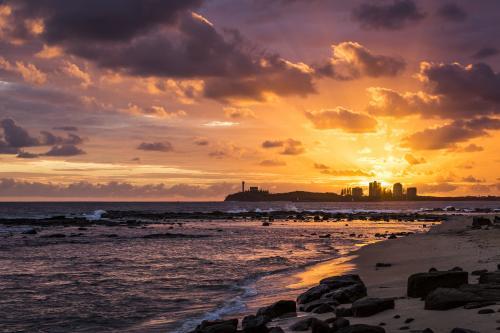 Sunrise over Point Cartwright from Alexandra Headland - Australian Stock Image