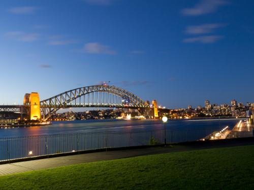 Sydney harbour bridge at dusk from the Botanic Gardens - Australian Stock Image