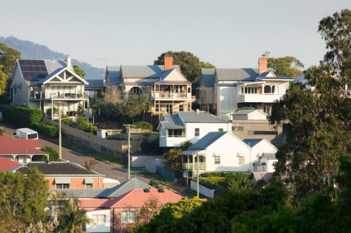 Traditional, old and modern houses on a steep sided slope in Red Hill, Brisbane - Australian Stock Image