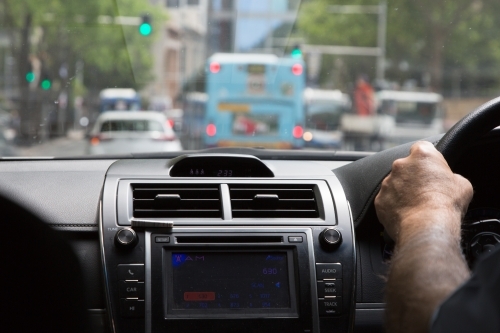 View from inside a taxi looking out at sydney traffic - Australian Stock Image